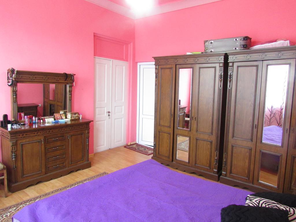 Joni Guest House Batumi Luaran gambar