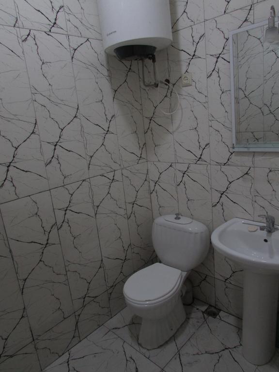 Joni Guest House Batumi Luaran gambar