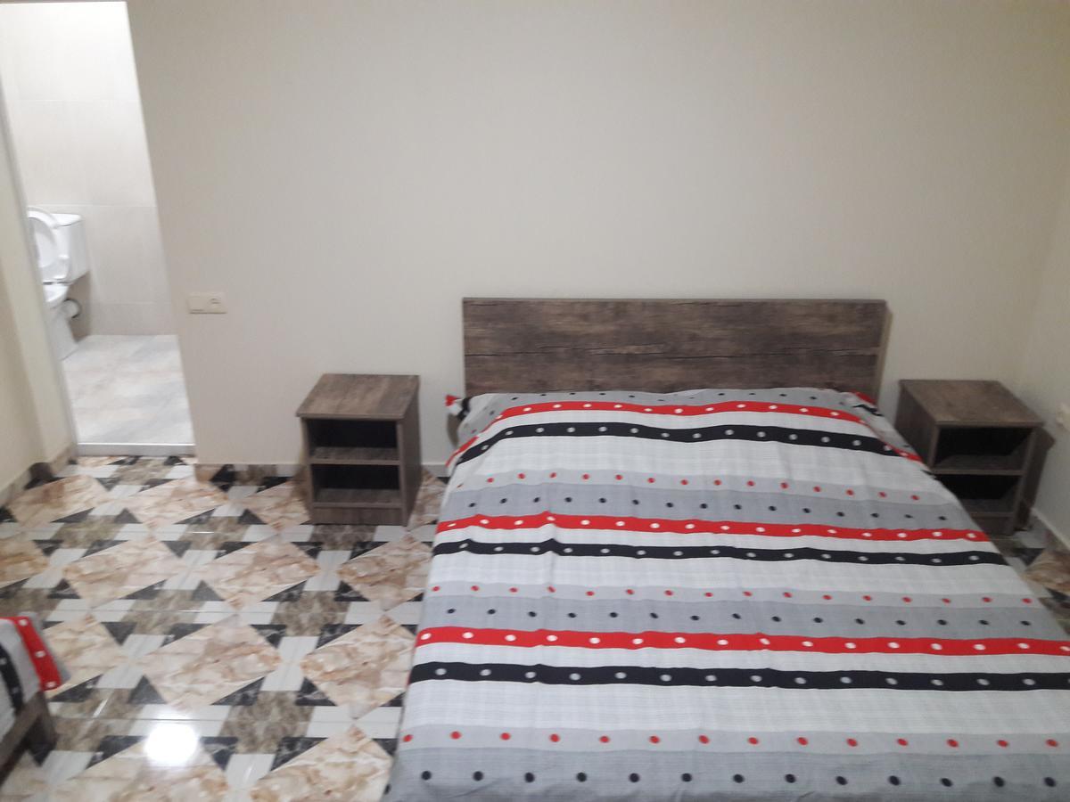 Joni Guest House Batumi Luaran gambar